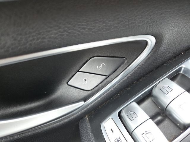 2017 Mercedes-Benz C-Class C 300