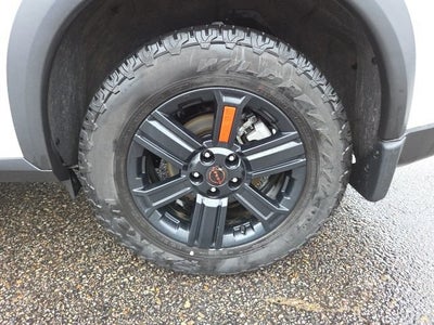 2025 Nissan Rogue Rock Creek