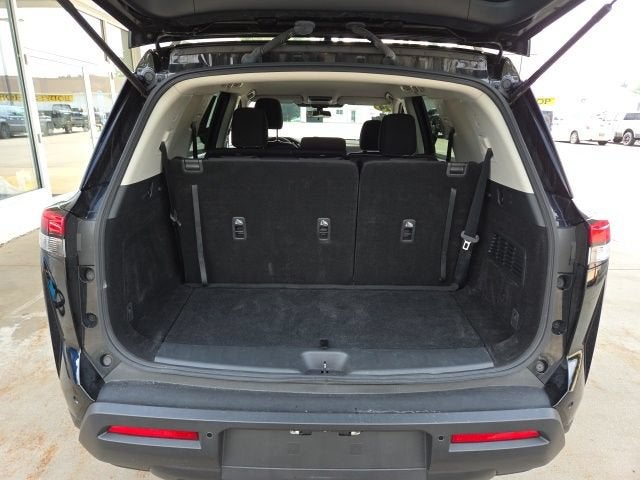 2024 Nissan Pathfinder SV 4WD