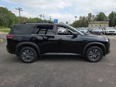 2024 Nissan Pathfinder SV 4WD