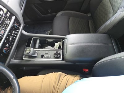 2024 Nissan Pathfinder SV 4WD