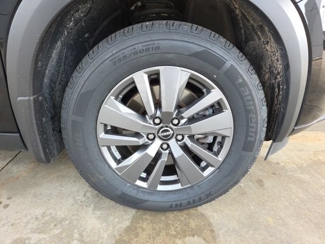 2024 Nissan Pathfinder SV 4WD