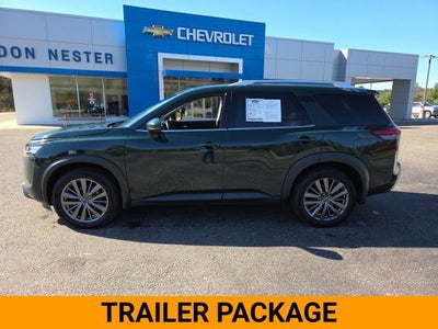 2022 Nissan Pathfinder SL