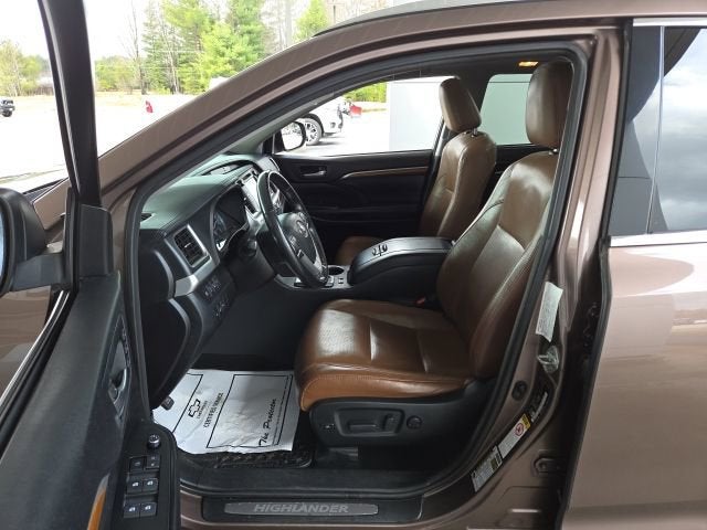 2017 Toyota Highlander Limited