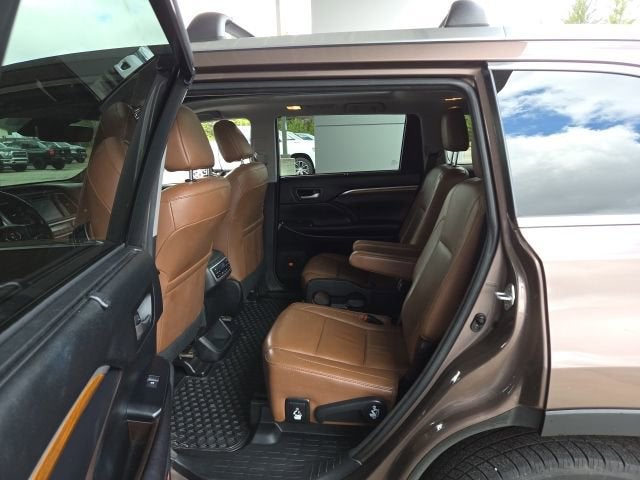 2017 Toyota Highlander Limited