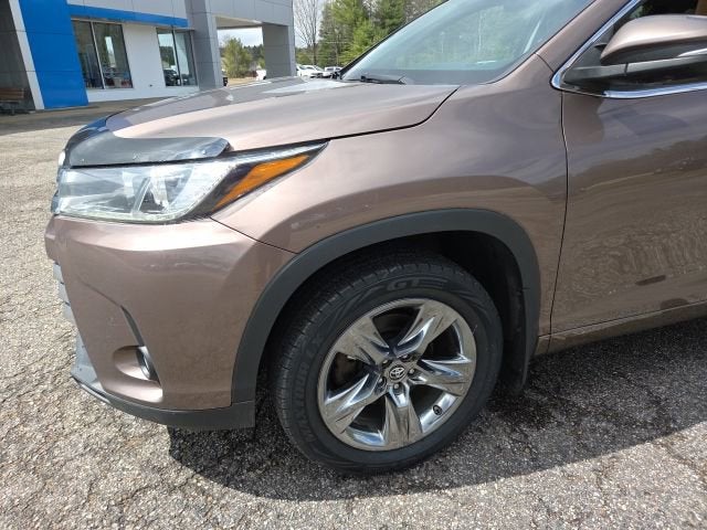 2017 Toyota Highlander Limited