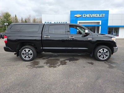 2018 Toyota Tundra 4WD SR5
