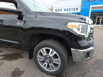 2018 Toyota Tundra 4WD SR5