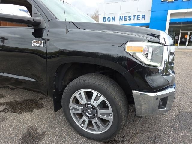 2018 Toyota Tundra 4WD SR5