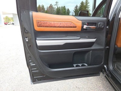 2018 Toyota Tundra 4WD SR5