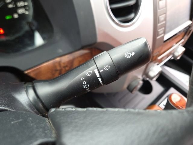 2018 Toyota Tundra 4WD SR5
