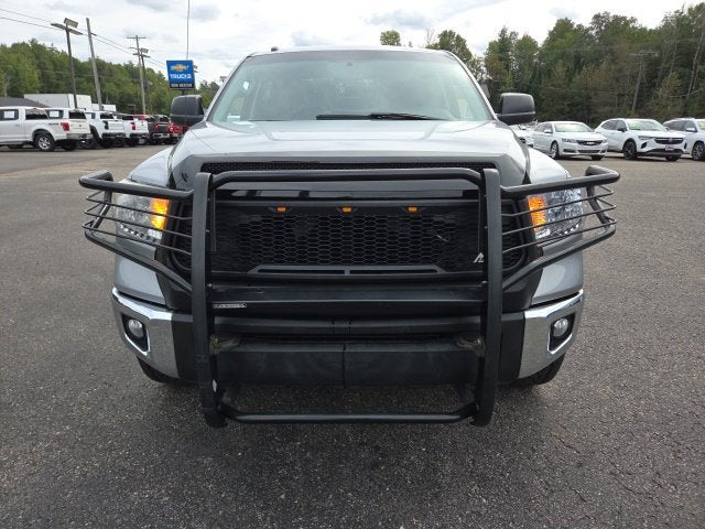 2017 Toyota Tundra SR5 5.7L V8