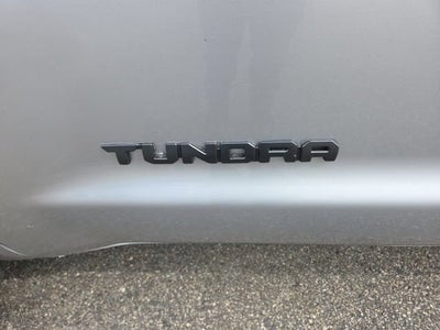 2017 Toyota Tundra SR5 5.7L V8
