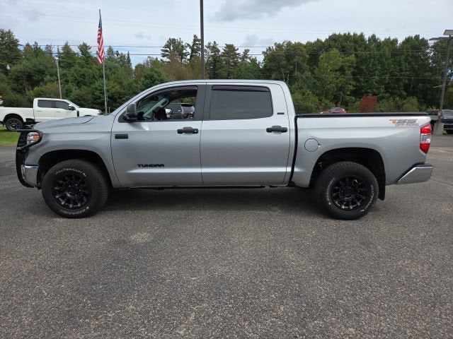 2017 Toyota Tundra SR5 5.7L V8