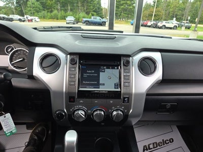 2017 Toyota Tundra SR5 5.7L V8