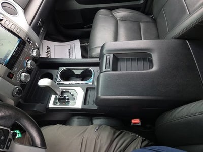 2017 Toyota Tundra SR5 5.7L V8