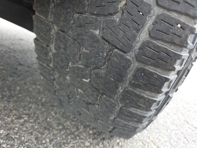 2017 Toyota Tundra SR5 5.7L V8
