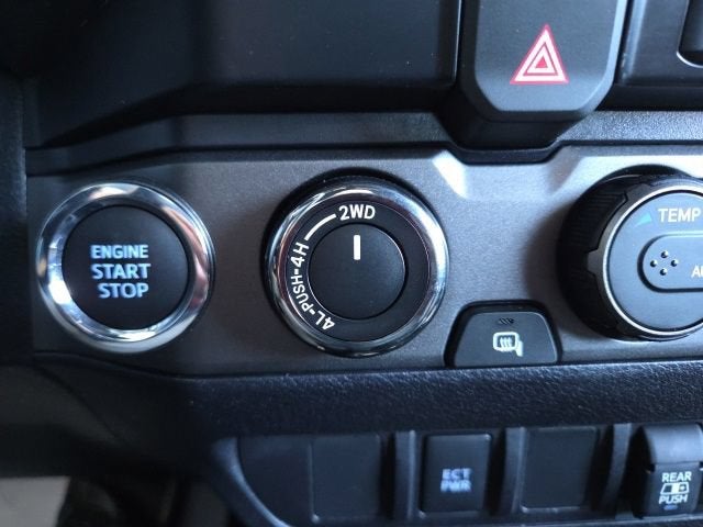 2020 Toyota Tacoma 4WD SR5