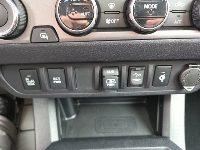 2018 Toyota Tacoma SR5