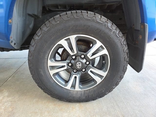 2017 Toyota Tacoma SR5