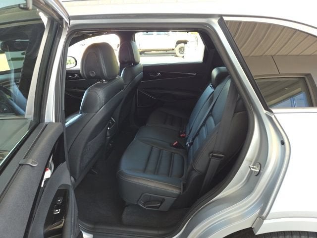 2016 Kia Sorento SX